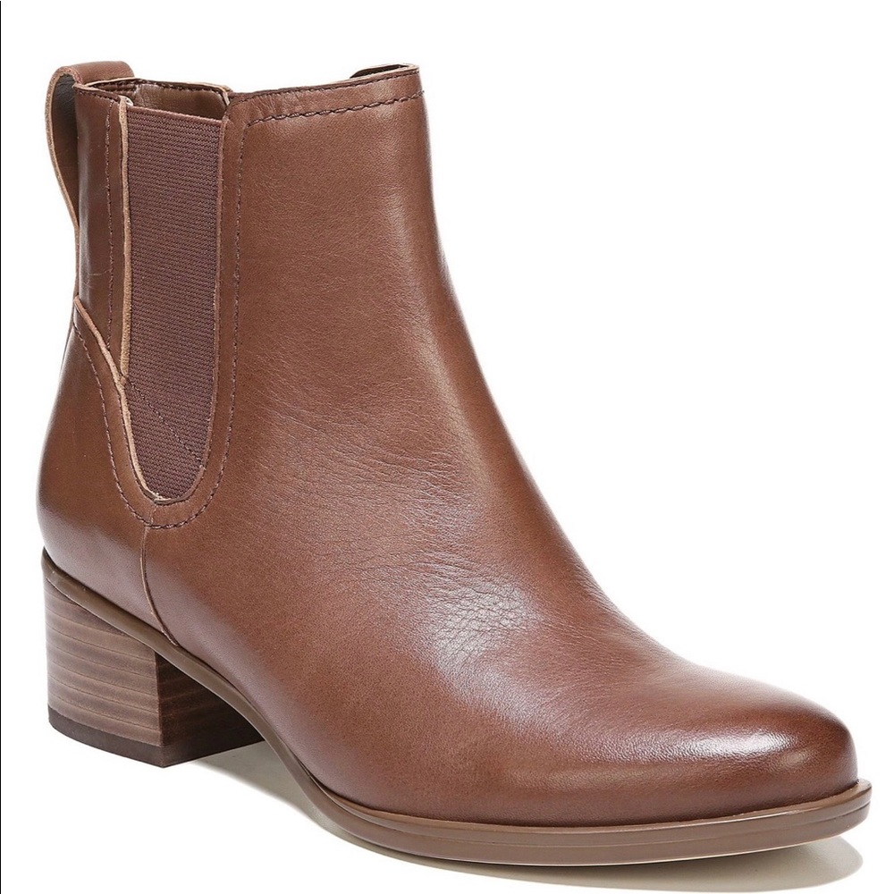 Naturalizer brown booties